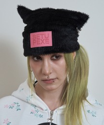 SETUPEXE（セットアップイーエックスイー）の「A'GEM/9 × .kom 『SETUPEXE/セットアップイーエックスイー』CAT PIERCING BEANIE/ キャットピアシングビーニー（ニットキャップ/ビーニー）」