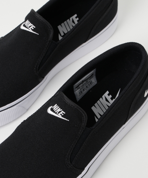 NIKE（ナイキ）の「NIKE/トキスリップ（スリッポン・メンズ・ホワイト/ブラック・27.5/28.5/26.5）」の8枚目の写真