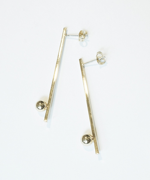 KU-CROISSANT（クークロワッサン）の「LAUREN　ボールバー　ピアス（ピアス（両耳用）・レディース・ゴールド/シルバー・ONE SIZE）」の4枚目の写真