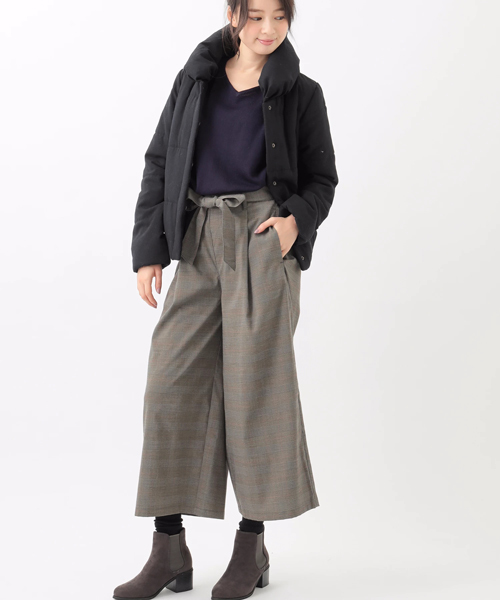 earth music&ecology（アースミュージックアンドエコロジー）の「・ウエストリボンワイドクロップドパンツ（その他パンツ・レディース・ボルドー/ブルーグリーン/ブラック/カーキ/その他/その他31・FREE）」の17枚目の写真