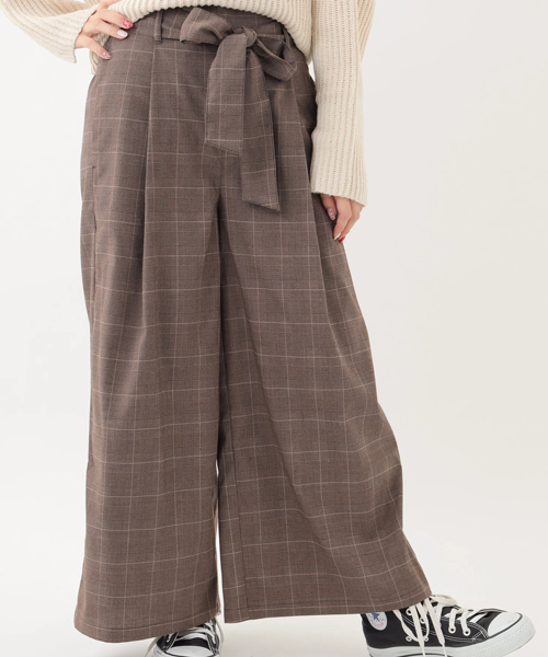 earth music&ecology（アースミュージックアンドエコロジー）の「・ウエストリボンワイドクロップドパンツ（その他パンツ・レディース・ボルドー/ブルーグリーン/ブラック/カーキ/その他/その他31・FREE）」の19枚目の写真