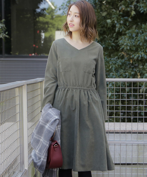 N.（N. Natural Beauty Basic）（エヌエヌナチュラルビューティーベーシック）の「ピーチドロップワンピース（ワンピース・レディース・ブラック/ベージュ/ブルー/カーキ・MEDIUM）」の4枚目の写真