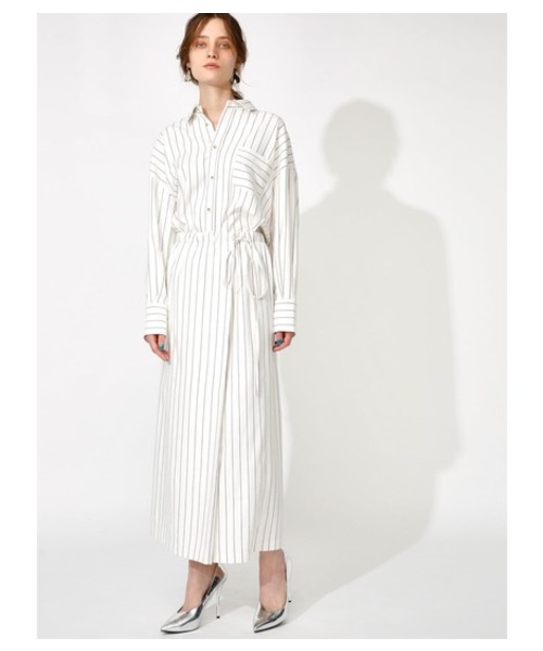 MOUSSY（マウジー）の「STRIPED LONG SKIRT（スカート・レディース・ダークネイビー/ホワイト系その他/レッド系その他・1/2）」の2枚目の写真