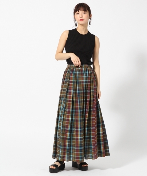 LOWRYS FARM（ローリーズファーム）の「マドラスチェックマキシスカート　786675（スカート・レディース・カーキ/ピンク・FREE）」の7枚目の写真