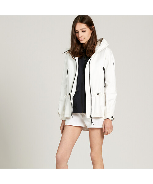 AIGLE（エーグル）の「レトロスター・ニュー（マウンテンパーカー・レディース・ダークネイビー/イエロー/ロイヤルブルー/ホワイト・36/38/40）」の6枚目の写真