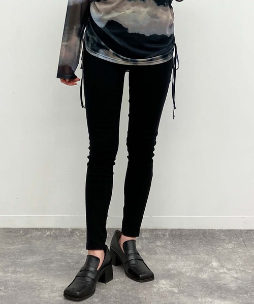 ANAP(アナップ)の「シンプル ストレッチ レギンス パンツ(レギンス/スパッツ・レディース・ブラック/ブラック系その他・FREE/M/S/L/XS/XL/X-SMALL/LARGE/X-LARGE/MEDIUM/SMALL)」の6枚目の写真