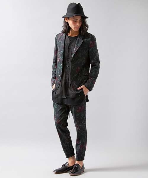 MONKEY TIME(モンキータイム)の「MT∴ ダーク トロピカルプリント リブパンツ ◆(その他パンツ・メンズ・ブラック/ネイビー・LARGE/SMALL/MEDIUM)」の5枚目の写真