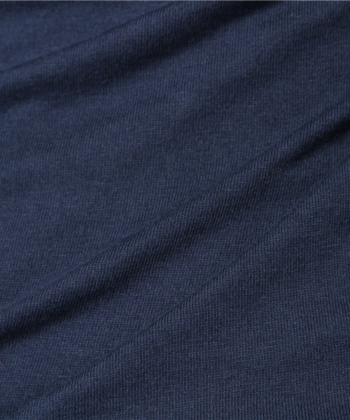 NANO universe(ナノユニバース)の「綿シルクVネックLS(Tシャツ/カットソー・メンズ・ホワイト系その他/ブラック/トップグレー/オリーブ/ブルー/ネイビー・LARGE/X-LARGE/MEDIUM/SMALL)」の7枚目の写真