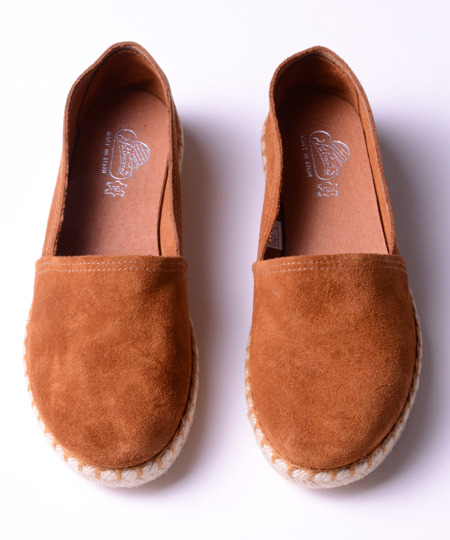 Anoutcommune（アナウトコミューン）の「Vulcarini  : Suede Slip on shoes（スリッポン・メンズ・ターコイズブルー/ネイビー/キャメル/マスタード/レッド/ミント/ベージュ/ブラック・42/41/43）」の15枚目の写真