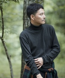 サニークラウズ 服見知りしないリブタートル〈メンズ〉