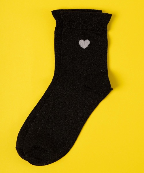 WEGO（ウィゴー）の「WEGO/ハートワンポイントラメソックス（ソックス/靴下・レディース・ホワイト/ブラック/シルバー・FREE）」の2枚目の写真