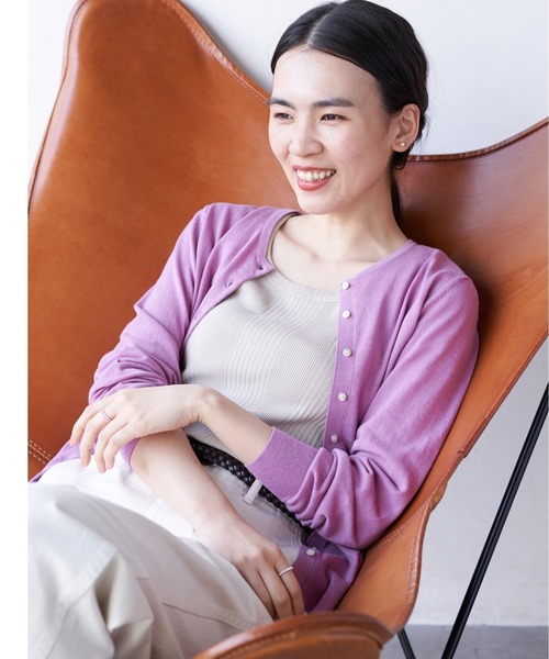 AMERICAN HOLIC（アメリカンホリック）の「クルーネックフロントボタンカーディガン　＊〇（カーディガン/ボレロ・レディース・ブラック/ベージュ/ネイビー/ピンク/イエロー/グリーン/アイボリー/その他7・M/L）」の7枚目の写真