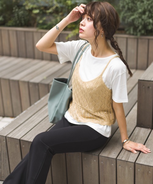 SpRay(スプレイ)の「【WEB限定】クロシェキャミアンサンブル(Tシャツ/カットソー・レディース・ブラック/ダークブラウン/ベージュ・FREE)」の3枚目の写真