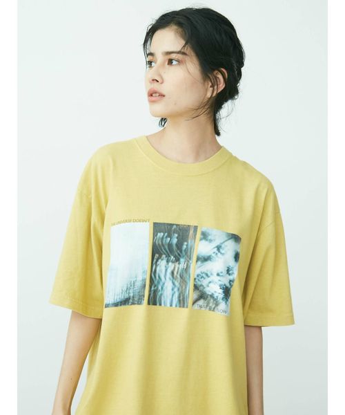 EVRIS（エヴリス）の「TRUST THE FLOW BIG Tシャツ（Tシャツ/カットソー・レディース・ホワイト/ブラック/マスタード・FREE）」の7枚目の写真