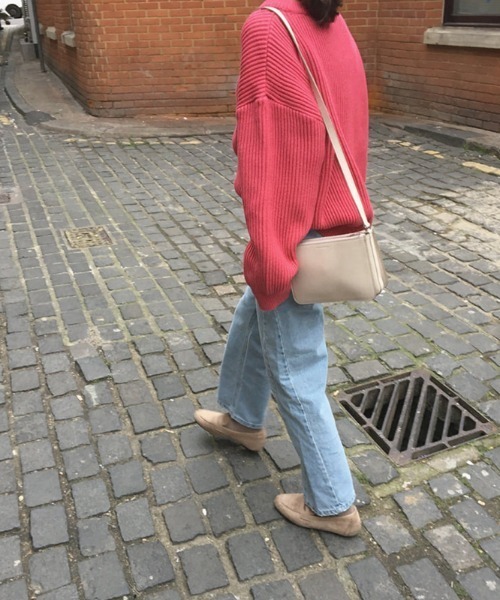 ABITOKYO（アビトーキョー）の「クルーネック　リブニットプルオーバー（ニット/セーター・レディース・ベージュ/パープル/ネイビー/ブラウン/レッド/ピンク/イエロー/ブルー/ライトグリーン/ライトピンク・FREE）」の19枚目の写真