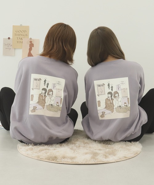 PairPair(ペアペア)の「部屋撮りバックプリントスウェット(スウェット・レディース・パープル/ブラウン/アイボリー/モカ・FREE)」の4枚目の写真