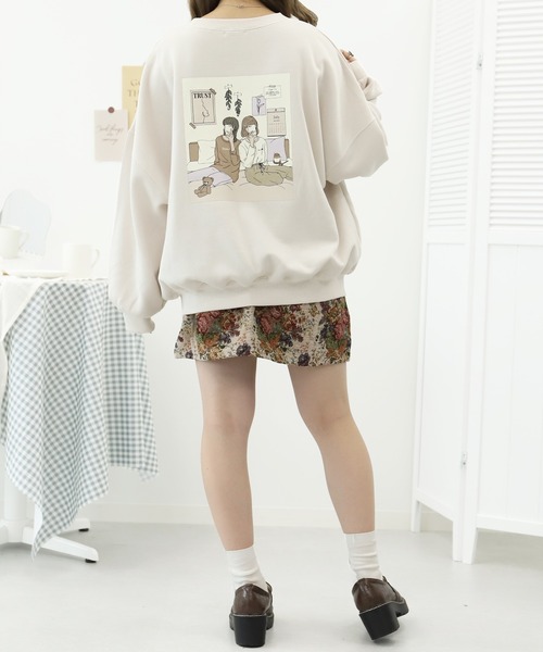 PairPair(ペアペア)の「部屋撮りバックプリントスウェット(スウェット・レディース・パープル/ブラウン/アイボリー/モカ・FREE)」の6枚目の写真