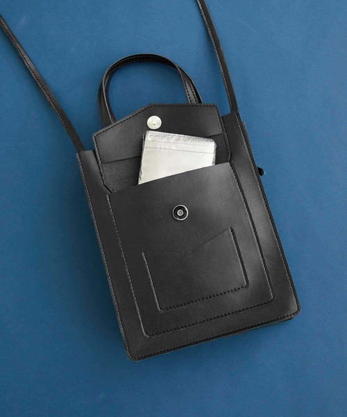 マルチフェイクレザー ショルダーバック サコッシュ（ショルダーバッグ