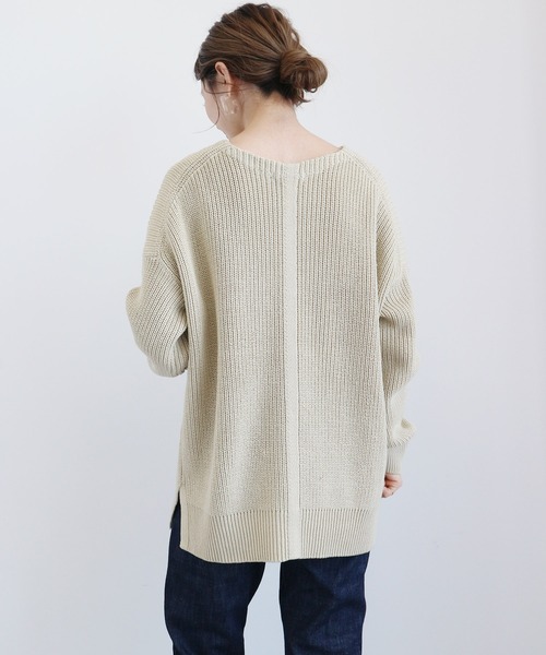 AMERICAN HOLIC（アメリカンホリック）の「Vネック片畦サイドスリットニットプルオーバー　＊●（ニット/セーター・レディース・ライトグレー/ピンク/グレイッシュベージュ/ミント/ネイビー・MEDIUM/LARGE）」の17枚目の写真