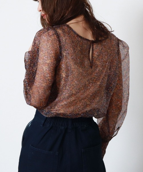 archives（アルシーヴ）の「フラワープリントブラウス（シャツ/ブラウス・レディース・グリーン/オレンジ/ネイビー・MEDIUM）」の18枚目の写真