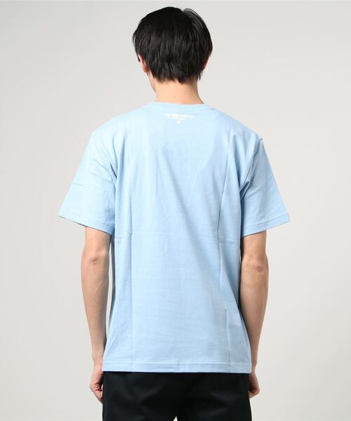AAPE BY A BATHING APE（エーエイプバイアベイシングエイプ）の「AAPE NOW ONE POINT TEE（Tシャツ/カットソー・メンズ・ダークグレー/ブラック/ライトピンク/ホワイト/ブルー系その他/ベージュ系その他/ダークブルー/グリーン系その他3/オレンジ系その他6/ヘザーグレー/パープル系その他/カーキ/ネイビー・X-LARGE/XX-LARGE/MEDIUM/LARGE/SMALL/XXX-LARGE）」の17枚目の写真