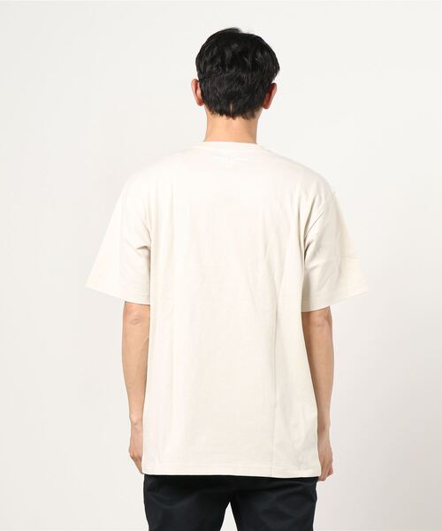 AAPE BY A BATHING APE（エーエイプバイアベイシングエイプ）の「AAPE NOW ONE POINT TEE（Tシャツ/カットソー・メンズ・ダークグレー/ブラック/ライトピンク/ホワイト/ブルー系その他/ベージュ系その他/ダークブルー/グリーン系その他3/オレンジ系その他6/ヘザーグレー/パープル系その他/カーキ/ネイビー・X-LARGE/XX-LARGE/MEDIUM/LARGE/SMALL/XXX-LARGE）」の20枚目の写真