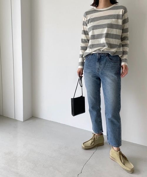 CANAL JEAN（キャナルジーン）の「harmonie -OrganicCotton-　ワイドボーダー裾ラウンドロングTシャツ（Tシャツ/カットソー・レディース・ブラック/ネイビー/トップグレー・ONE SIZE）」の6枚目の写真