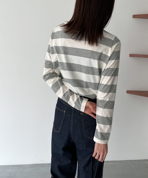 CANAL JEAN（キャナルジーン）の「harmonie -OrganicCotton-　ワイドボーダー裾ラウンドロングTシャツ（Tシャツ/カットソー・レディース・ブラック/ネイビー/トップグレー・ONE SIZE）」の19枚目の写真