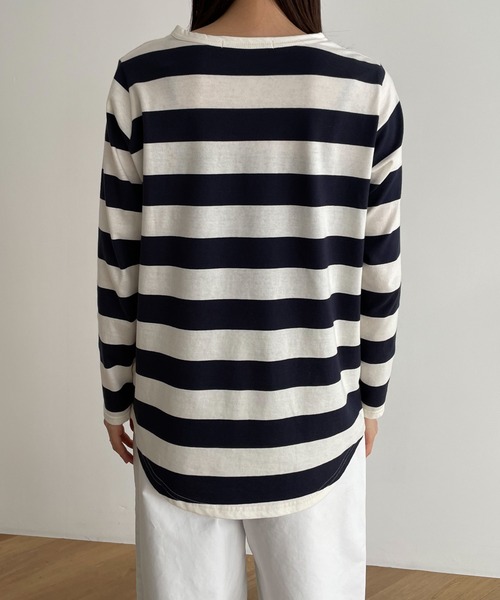 CANAL JEAN（キャナルジーン）の「harmonie -OrganicCotton-　ワイドボーダー裾ラウンドロングTシャツ（Tシャツ/カットソー・レディース・ブラック/ネイビー/トップグレー・ONE SIZE）」の15枚目の写真