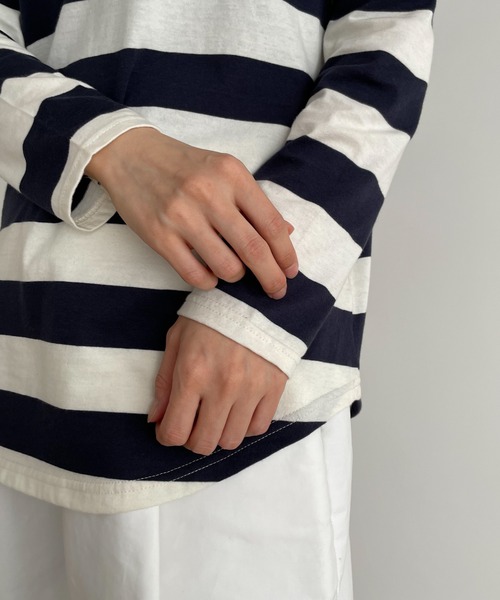 CANAL JEAN（キャナルジーン）の「harmonie -OrganicCotton-　ワイドボーダー裾ラウンドロングTシャツ（Tシャツ/カットソー・レディース・ブラック/ネイビー/トップグレー・ONE SIZE）」の14枚目の写真