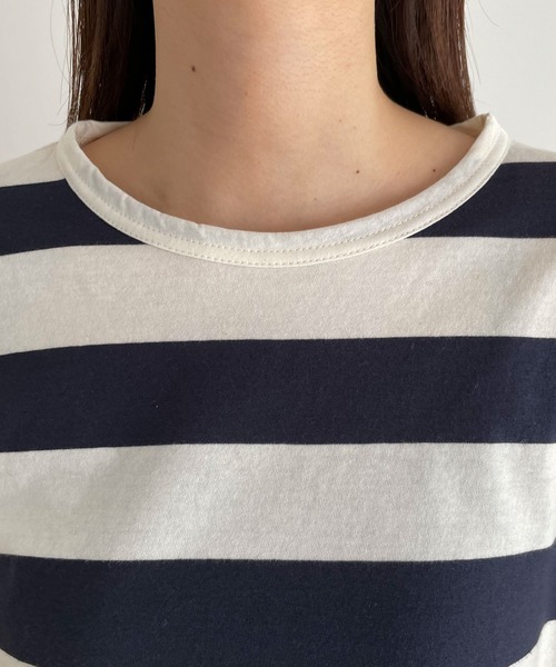 CANAL JEAN（キャナルジーン）の「harmonie -OrganicCotton-　ワイドボーダー裾ラウンドロングTシャツ（Tシャツ/カットソー・レディース・ブラック/ネイビー/トップグレー・ONE SIZE）」の13枚目の写真