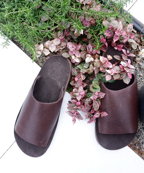 BEAVER（ビーバー）の「THE SANDALMAN/ザ サンダルマン　SLIDER  スライダーサンダル SOLID BULLHIDE 無地　ブルハイド（サンダル・レディース・ブラック/ダークブラウン/イエロー・11/4/6/8/10/9/5/7）」の7枚目の写真