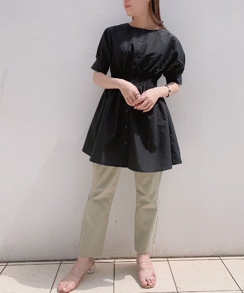 VANNIE U（ヴァニーユー）の「ハーフウエストギャザーミニシャツブラウス（シャツ/ブラウス・レディース・ホワイト/ブラック・FREE）」の11枚目の写真