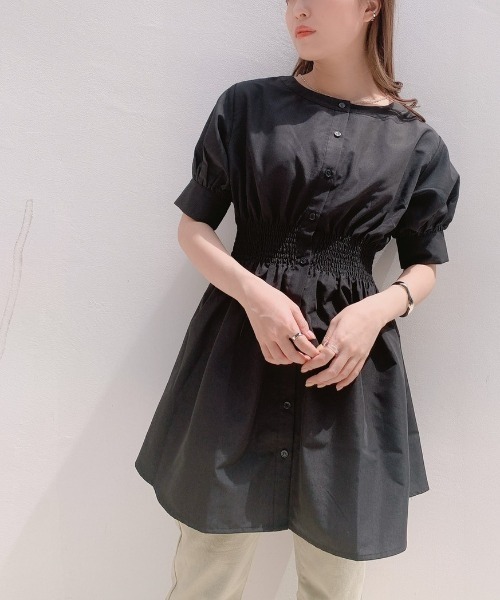 VANNIE U（ヴァニーユー）の「ハーフウエストギャザーミニシャツブラウス（シャツ/ブラウス・レディース・ホワイト/ブラック・FREE）」の8枚目の写真