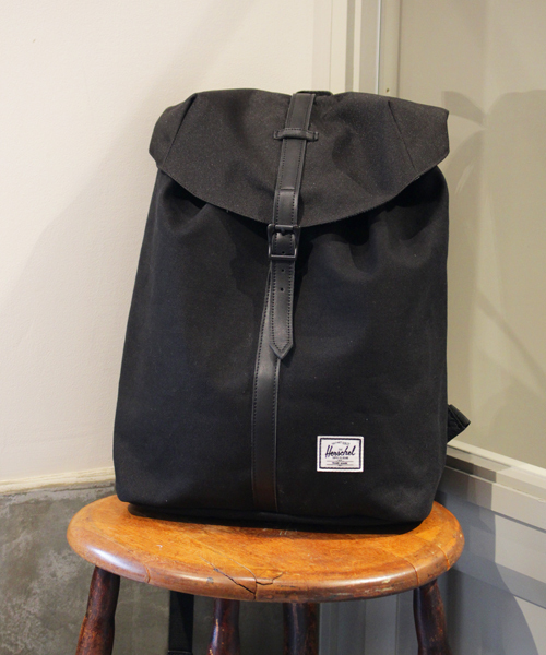 BEAUTY&YOUTH UNITED ARROWS（ビューティーアンドユースユナイテッドアローズ）の「BYBC Herschel Supply別注 POST バックパック（バックパック/リュック・レディース・ブラック/ホワイト・フリー）」の4枚目の写真