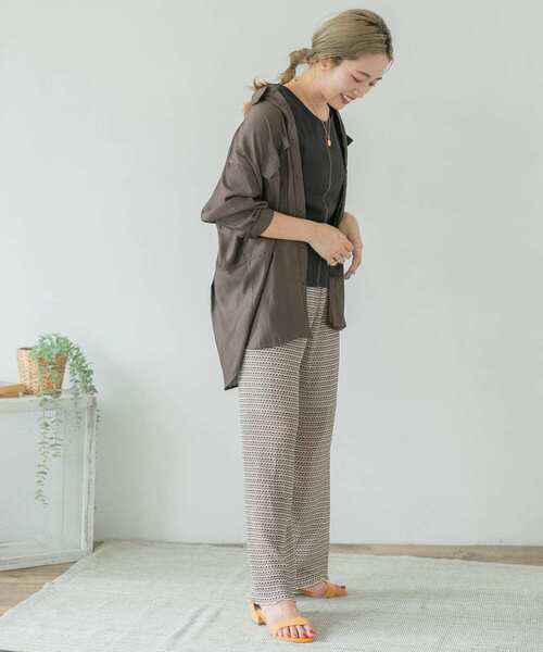 ITEMS URBANRESEARCH(アイテムズ アーバンリサーチ)の「CPOシャツ(シャツ/ブラウス・レディース・ブラウン/ベージュ・FREE)」の17枚目の写真