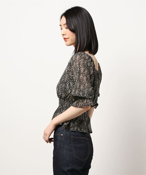 RETRO GIRL（レトロガール）の「シャーリング花柄シアーブラウス（シャツ/ブラウス・レディース・ブラック系その他/グレー系その他/イエロー系その他・FREE）」の4枚目の写真