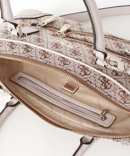 Guess（ゲス）の「FRANKIE Satchel（ハンドバッグ）」 WEAR