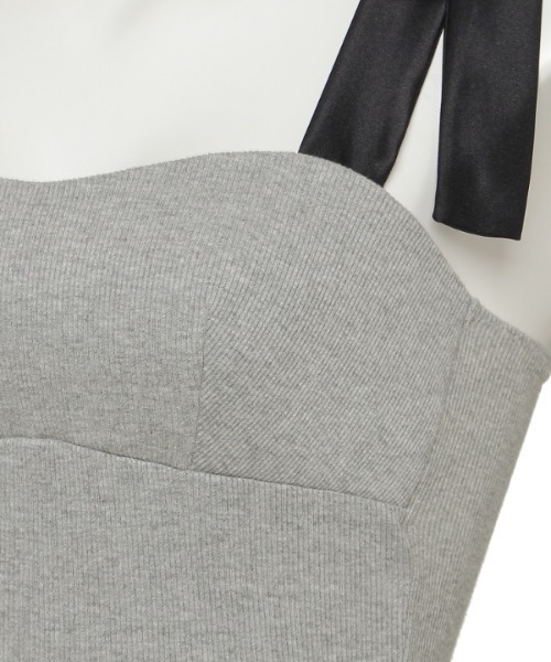 Chut！ INTIMATES（シュットインティメイツ）の「【ベイカー恵利沙コラボ】キャミソール (C347)（ルームウェア/パジャマ・レディース・ライトグレー/ブラック・M/L）」の8枚目の写真