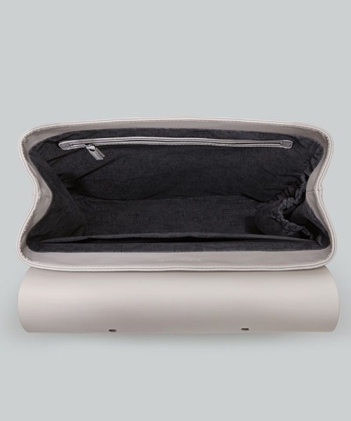 GASTON LUGA(ガストンルーガ)の「GASTON LUGA/ガストンルーガ/SPLASH 16(バックパック/リュック・レディース・ブラック/ライトグレー/ブラウン/オリーブ・FREE)」の13枚目の写真