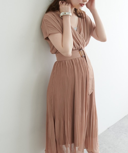 natural couture(ナチュラルクチュール)の「【WEB限定】前後2WAYカシュクール細プリーツワンピース(ワンピース・レディース・ブラック/ミント/ピンク/その他2/その他1/ベージュ・FREE)」の12枚目の写真
