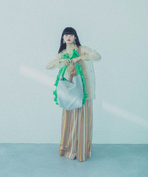 MONDEWORK（モンドワーク）の「FRILL TOTE/ リバーシブル フリルトート（トートバッグ・レディース・ブラック/オフホワイト/ブルー/グリーン/ピンク/グレー・ONE SIZE）」の15枚目の写真