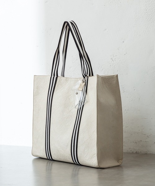 loti（ロティ）の「WEB限定 loti ラインハンドルトート（トートバッグ・レディース・オフホワイト・FREE）」の2枚目の写真