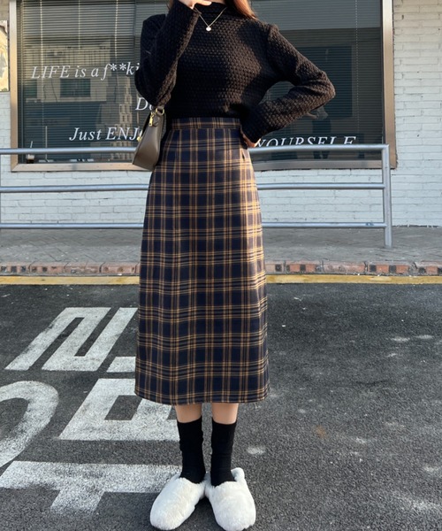 ABITOKYO(アビトーキョー)の「バックスリットチェックスカート(スカート・レディース・ブラック系その他/ブルー系その他・S/M/L)」の5枚目の写真
