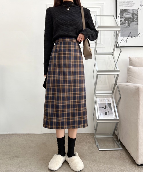 ABITOKYO(アビトーキョー)の「バックスリットチェックスカート(スカート・レディース・ブラック系その他/ブルー系その他・S/M/L)」の6枚目の写真