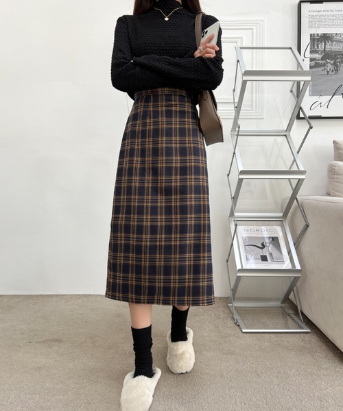 ABITOKYO(アビトーキョー)の「バックスリットチェックスカート(スカート・レディース・ブラック系その他/ブルー系その他・S/M/L)」の8枚目の写真