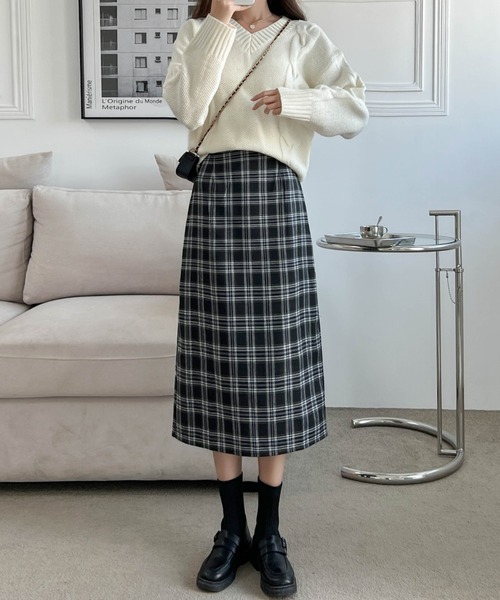 ABITOKYO(アビトーキョー)の「バックスリットチェックスカート(スカート・レディース・ブラック系その他/ブルー系その他・S/M/L)」の16枚目の写真