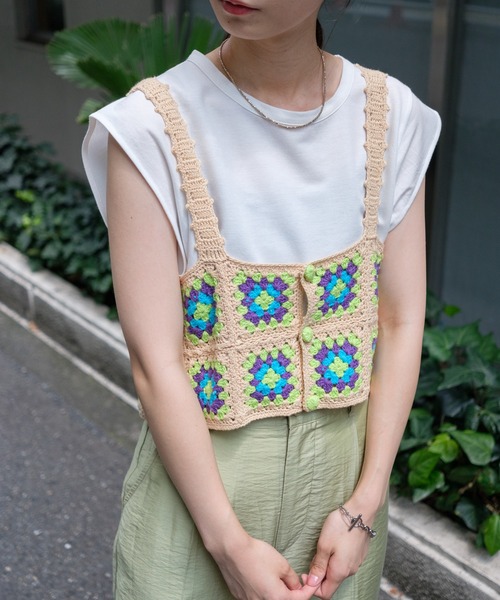 Kastane（カスタネ）の「ハンドクロシェビスチェ（ベスト・レディース・ベージュ/ボルドー・FREE）」の7枚目の写真