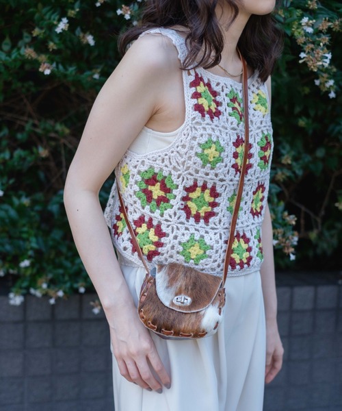 Kastane（カスタネ）の「ハンドクロシェビスチェ（ベスト・レディース・ベージュ/ボルドー・FREE）」の10枚目の写真