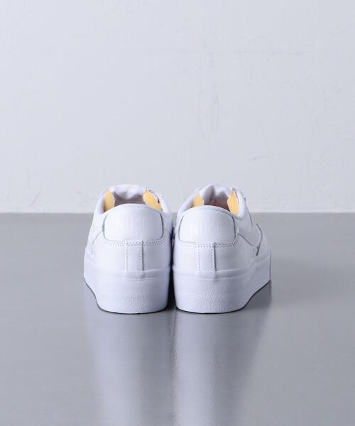 NIKE(ナイキ)の「<NIKE(ナイキ)>ブレーザー LOW PLATFORM スニーカー(スニーカー・レディース・ホワイト・23.5cm/23cm/22cm/24.5cm/24cm/22.5cm/25cm)」の8枚目の写真